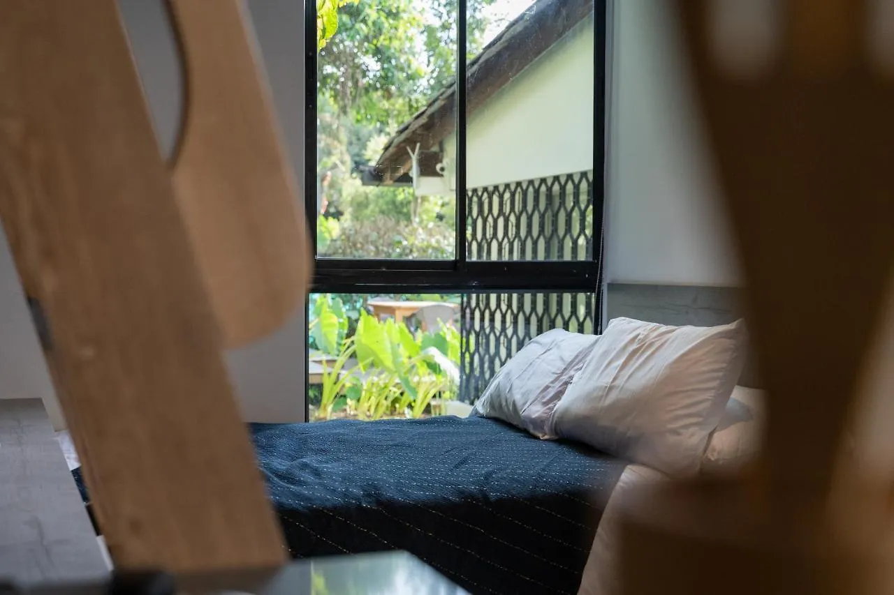 Moderna Casa Pequena En El Poblado Mde A106 Villa Medellin