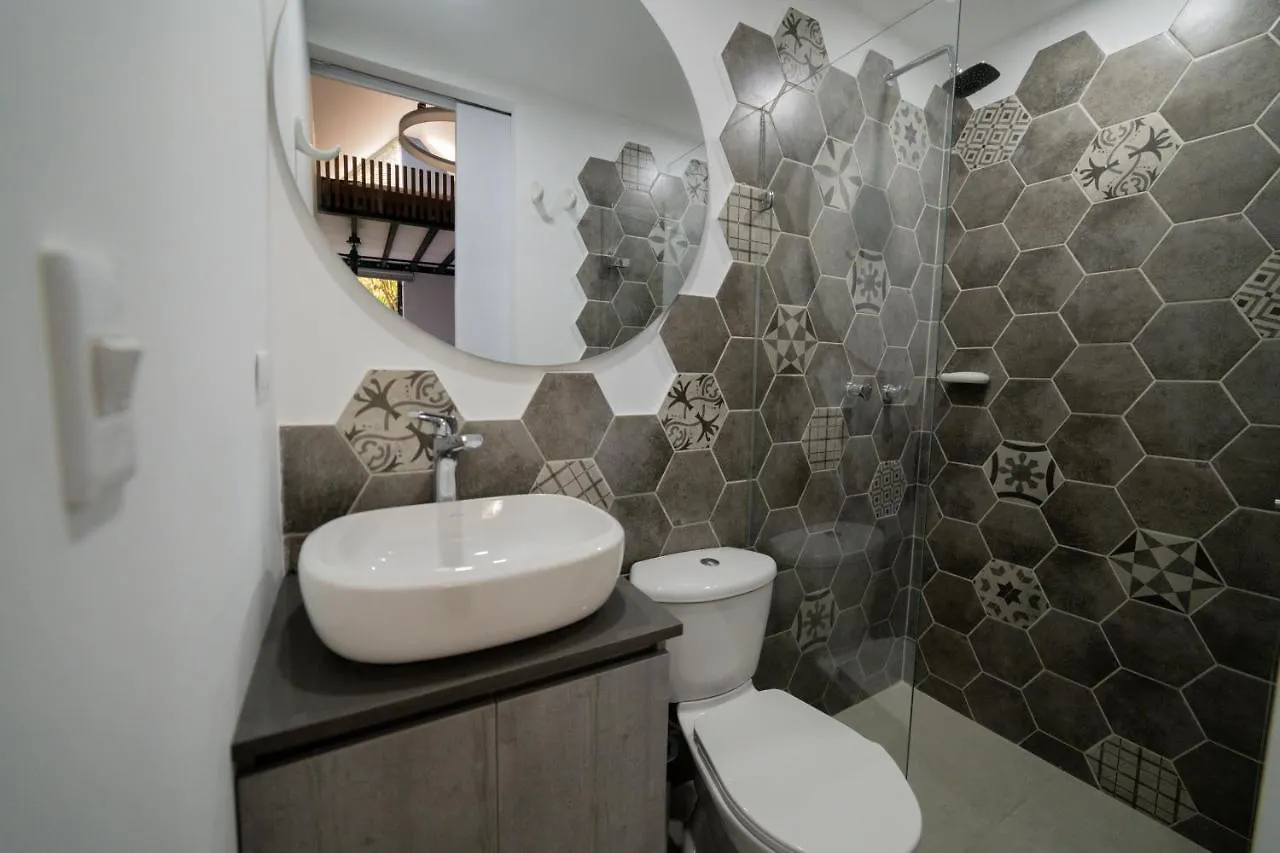 Moderna Casa Pequena En El Poblado Mde A106 Villa Medellin